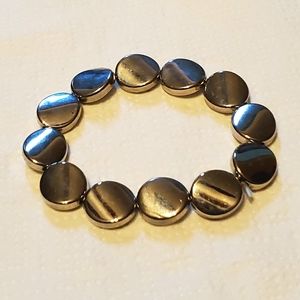 Paparazzi silver stretch bracelet.